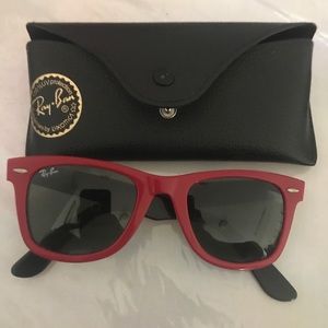 Women’s sunglasses